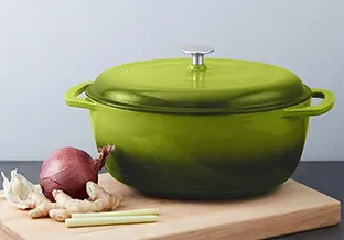 deep cast iron skillet with lid